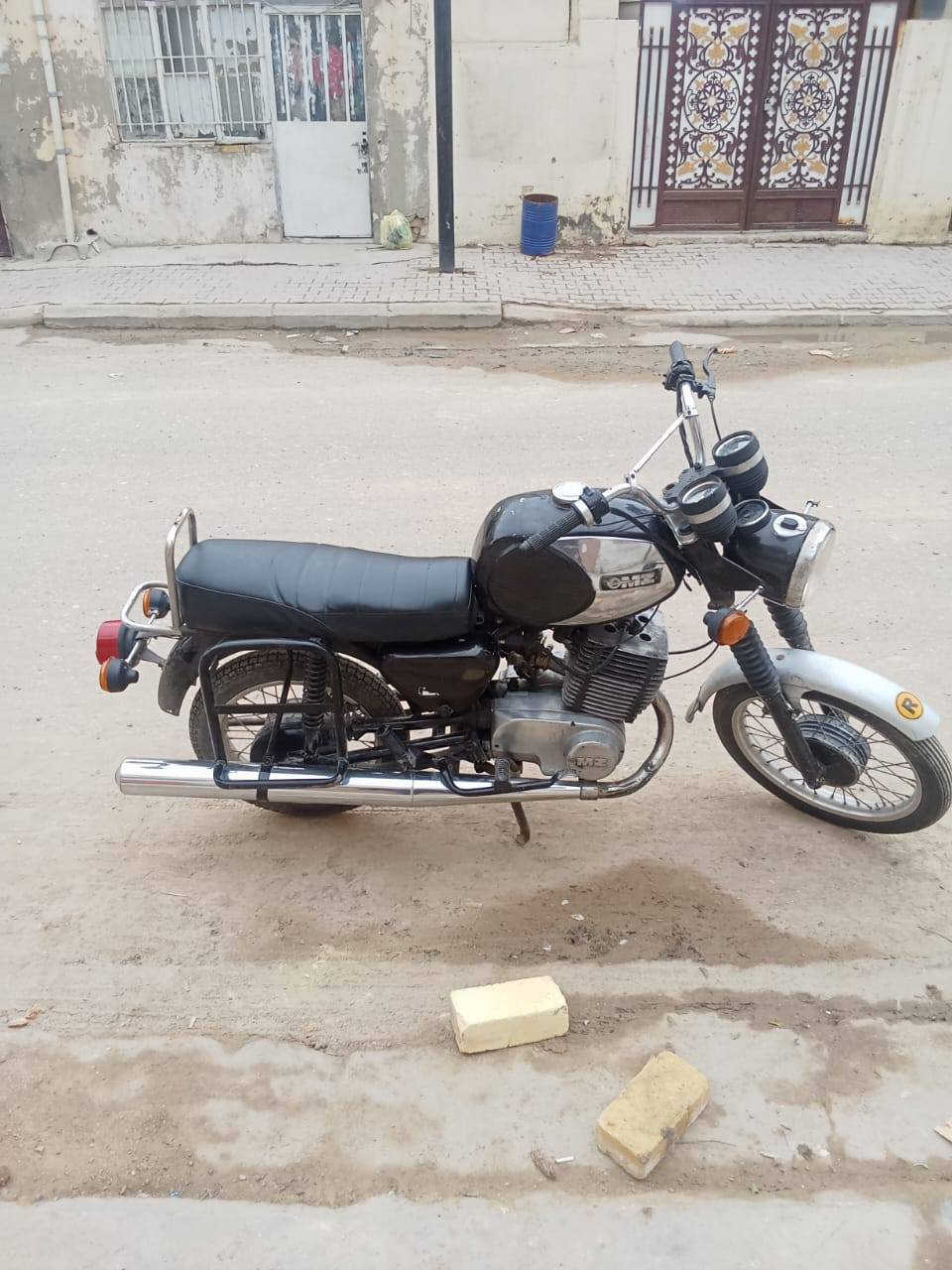 سلام عليكم دراجه للبيع امزت واحد 81
للاستفسار عله هاذه الرقم ***********
