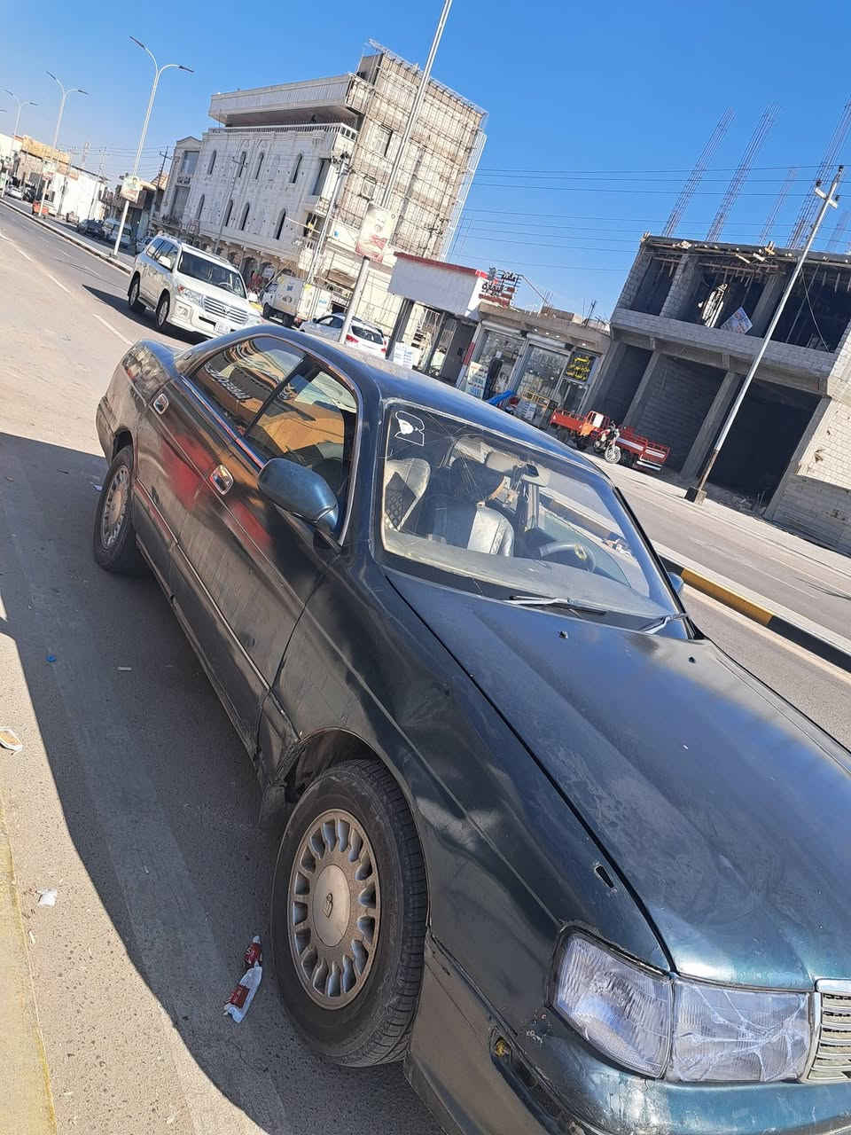 السلام عليكم .
تويوتا كروان . بطا موديل ٩٣
لون زيتوني الكشر شوف العين الحدادية نص عمر محرك وكير اثنين ونص مكفولات 
السيارة شرط تحويل ثاني يوم بأسمنه لغاية 2030 تايرات جدد السيارة مالت بيت السعر المطلوب ٣٩ بيها شويه مجال حق الجيه 
العنوان ابو الخصيب طريق الصحراء 
*********** - ***********
مراسلة واتساب وبخدمة الطيبين 
🌺⚘️🌺⚘️🌺⚘️🌺⚘️🌺⚘️🌺⚘️

