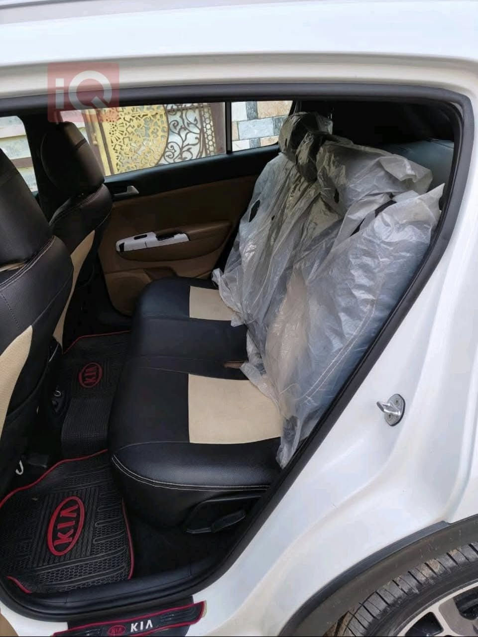 سلام عليكم
سبورتج  جيتي لاين فول مواصفات                            موديل 2019 خليجي 

بصمه تشغيل ونظام ترحيب

حساسات امامي وخلفي 

مري شفط مع اشاير بالمري 

كامره مع شاشه اندرويد 

مكينه 2000 دوش  

صبغ قطعتين 

كفاله من الفتح والتبديل 

ماشيه86  

رقم جديد وسنويه جديده 

بسمي تحويل مباشر 

مكاني بغداد 

سعر خاص

للاتصال ***********
