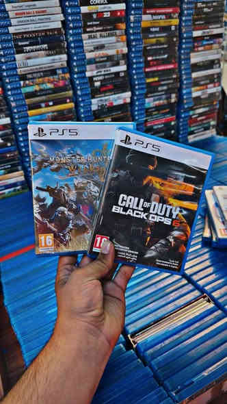 مجموعه العاب ps5-4

بيع او مراوس 

وتساب ***********

توصيل متوفر
