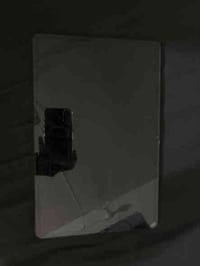 هونر باد 9 ذاكره 256 جهاز كلش نضيف مثل ما موضح بالصور كامل ملحقات السع...