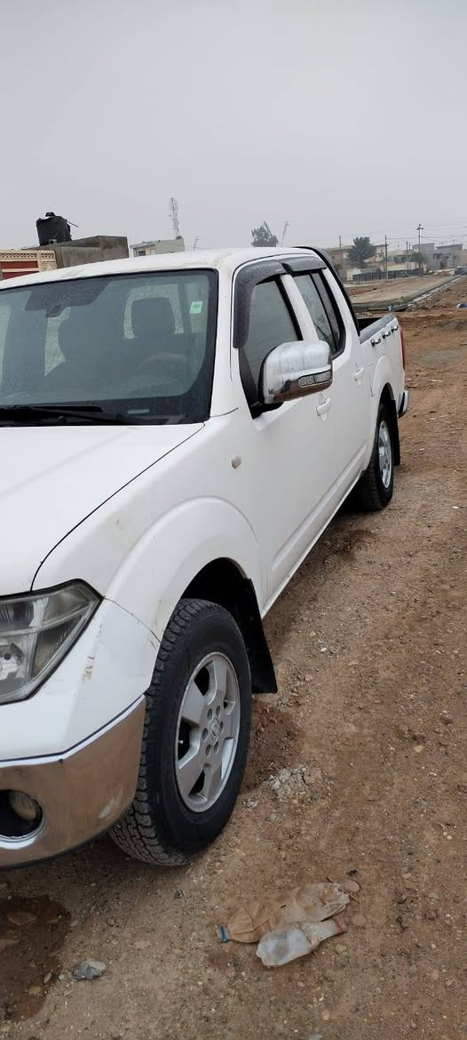 نيفاره 2009 محرك بطه تبريد بدون تبديل بدون صبغ العنوان اديالي سعديه ***********
