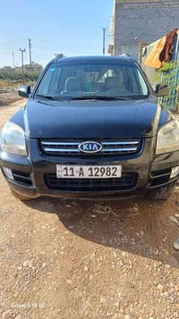 سبورتج ٢٠٠٨ بغداد رقم دولي هزة جديده السياره نضيفه فقط جراد بنيد مصبوغ...