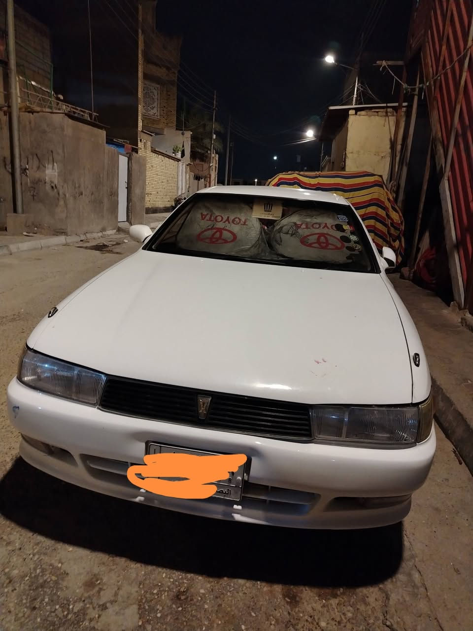 السلام عليكم عند سيارة للبيع كرسته لون ثلجي مديل  96 كير وينجي محرك وينجي  تبريد اطل بدي شوف العين *********** سعر 55 بيه مجال
