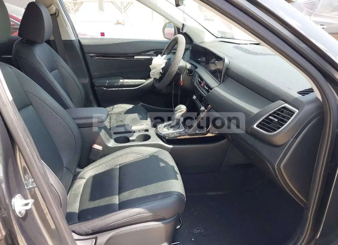 سلام عليكم سلتوس موديل ٢٠٢٤مواصفات فتحه فور ويل كشنات دفئه تبريد قطعتين تبريد تحكم ستيرن قيادة ذاتيه تشغيل عن بعد رادارات بعد بيه مواصفات سعر ١٥٨وبيه مجال بدون رقم بس بنيد   مكان كربلاء ***********
