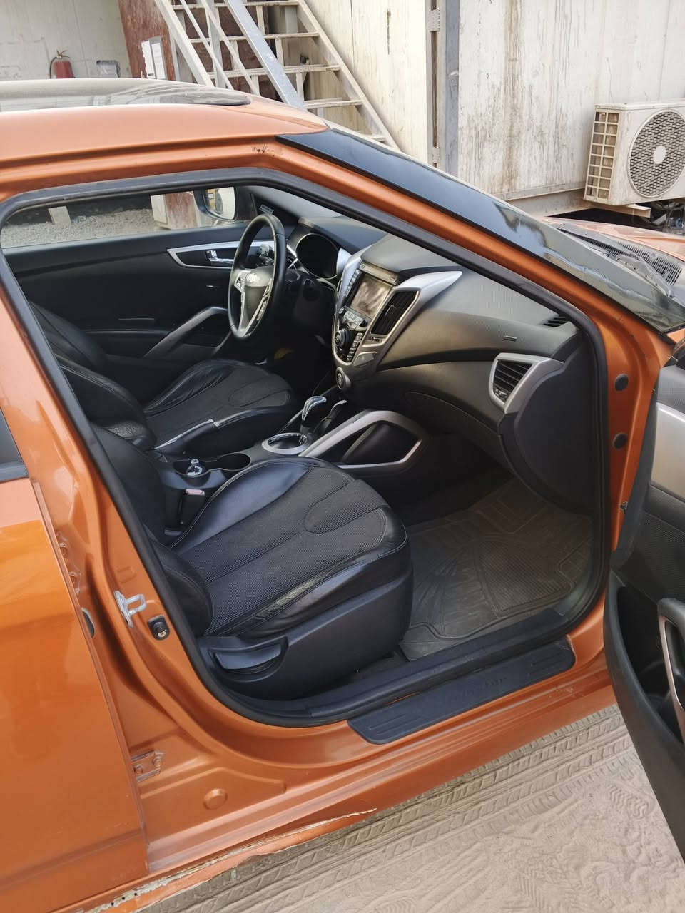 فولستر 2012
مصبوغه احزام  قفل قفل قفل 75 مستعجل علبيع
مكاني بغداد 
***********
