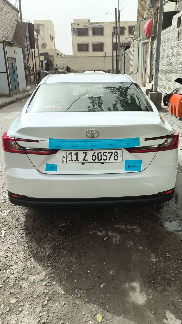 السلام عليكم 
كامري 2025 موصفات عاليه عده الفتحه 
ماشيه 16 الف  195 
***********
