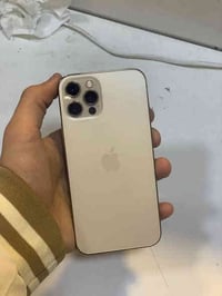 آيفون ١٢برو  ذاكرته ١٢٨   بطاريه ٧٦  مبدال شاشه   جهاز كأمره اماميه وك...