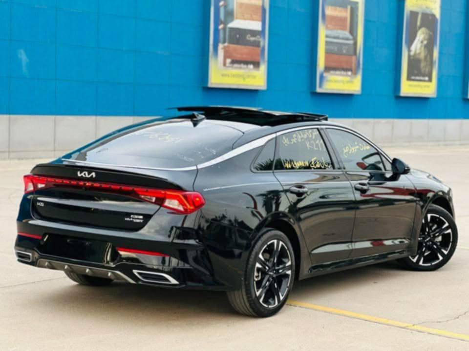 سلام عليكم ورحمة الله وبركاته سياره كي فايف K5لبيع السعر 168وبيهه مجال بيهه قطعه واحد والسياره مكفوله كفاله عامه من كلشي  السياره فول مواصفات بالي  رامه المكان الدوانية *********** المديل 2024❤️
