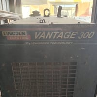 مولده لحيم ستيل أمريكي للبيع شغاله بس عوزهه كارت مكان المولد بغداد الر...