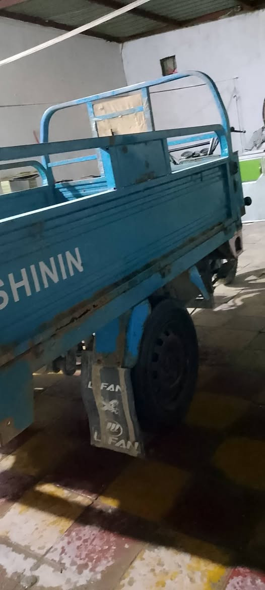 سلام عليكم ستوته لبيع مديل 20ستوته نضيفه بس بيه خياس  بصفحه +تخم تاير +باتري جديد+ شاير جدد +لايت جديد+  كابريته جديده ستوته نضيفه شغل وطلع سعر1500وبيه مجال رقمي*********** وانه خادم
