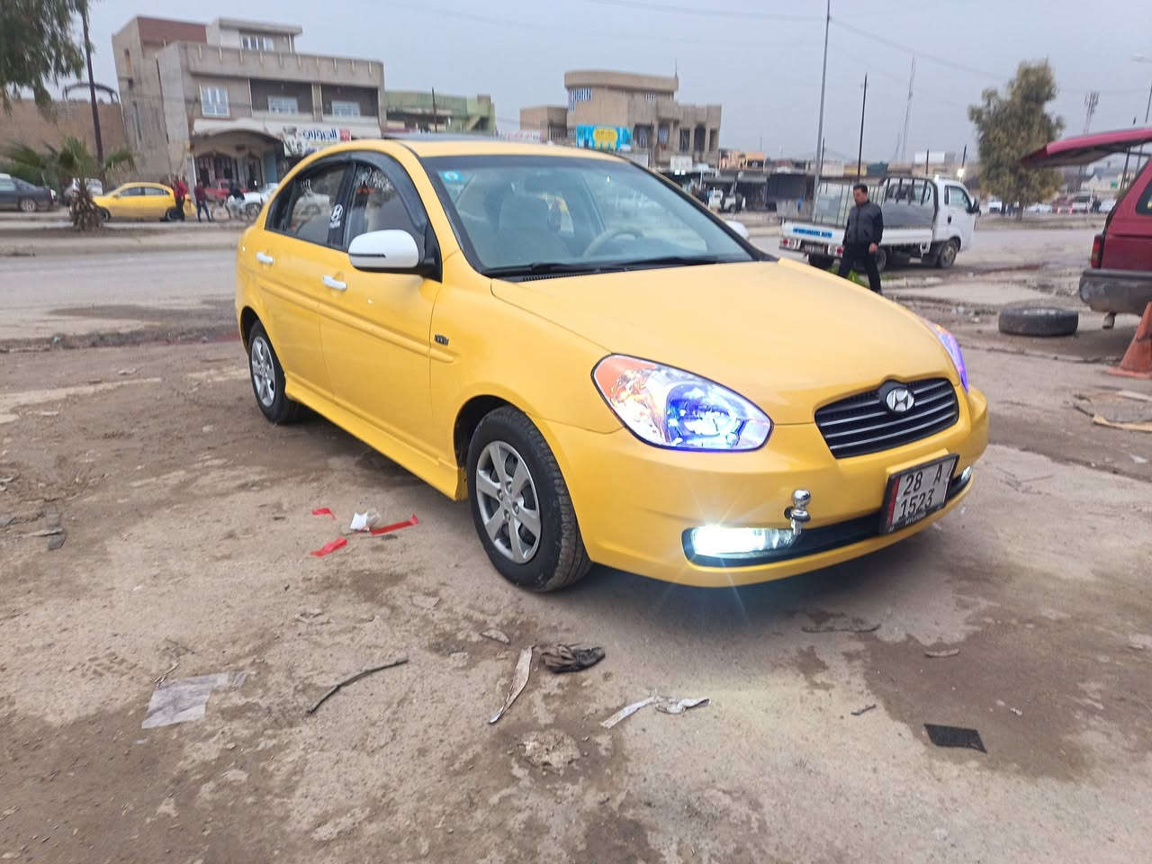 السلام عليكم اكسنت كوري موديلها 2011 بدون ضرار خلاص مكينتها 1600 مجول اصلي كيرها شرط السيارة جاهزة من كلشي سيلات مري كهرب جامات كهرب كير اوتوماتيك تحكم استيرن شاشة كامرة سيارة مابيها اي نقص تأخذها صافية هيئة وغرامات كاربون مامسجل السيارة بل الموصل رقمها نجف دولي هذا رقم صاحبها *********** كورك *********** الاثير مكلف بل النشر
