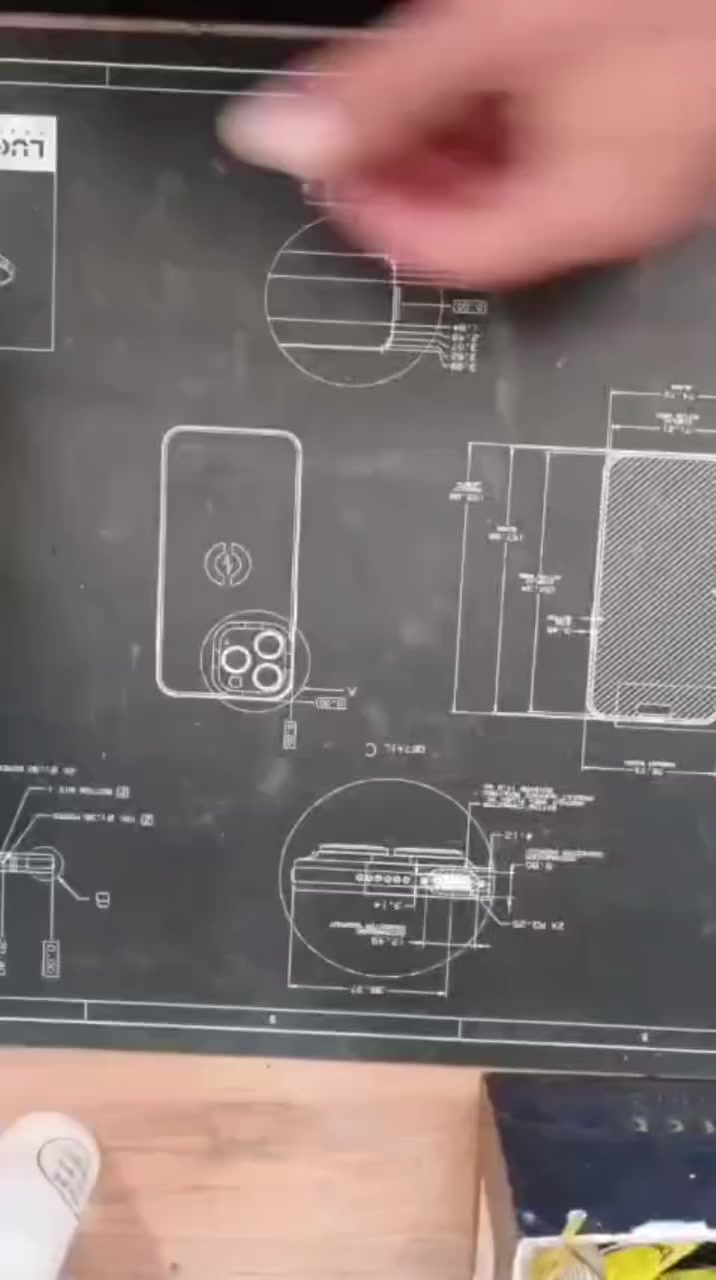 عرض خاص 🔥
لاصق ضد الكسر ✨
+عدسات🤷🏼‍♂️
+تغليف ضهر 😊
السعر (10000)👉🏼
#مركزصيانةعمر 
شارع الجري مقابل محلات خالد العبيدي 
للتواصل ***********
