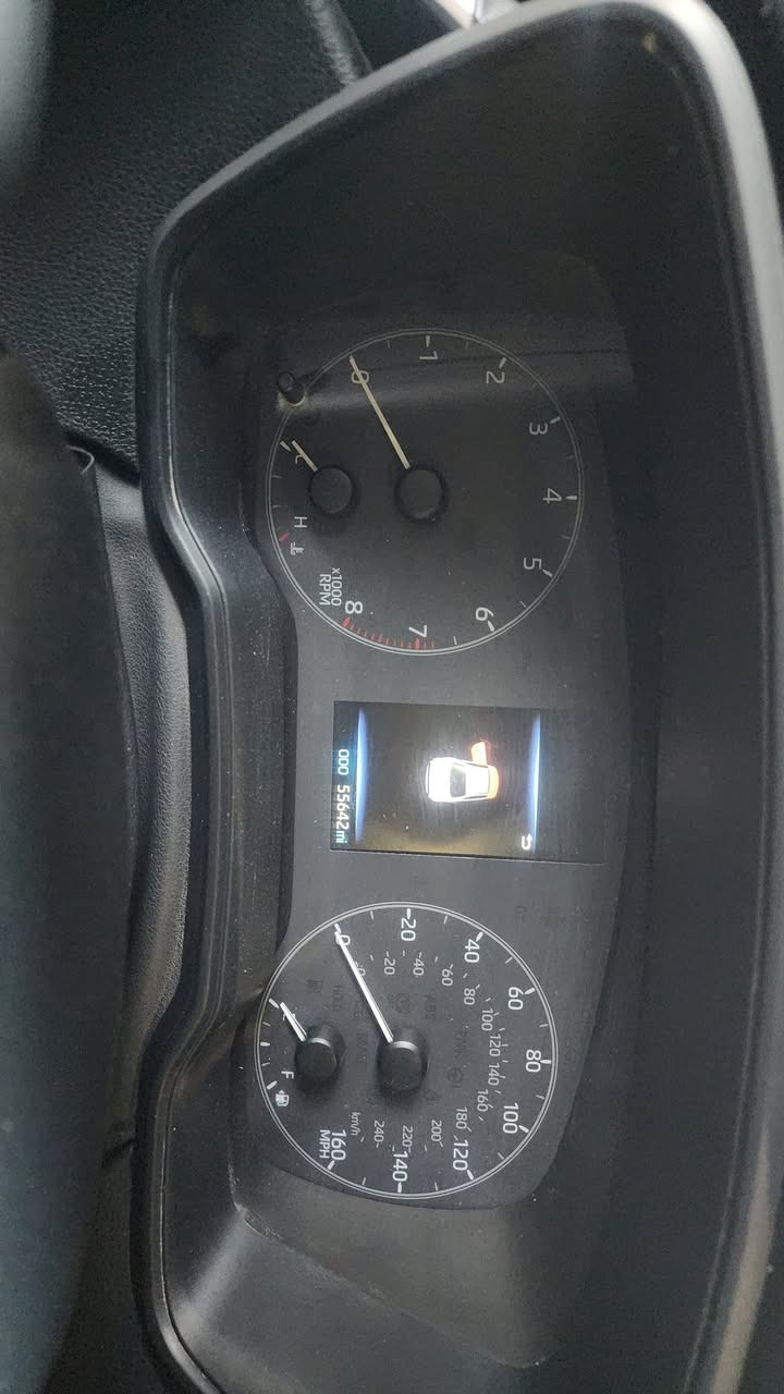 السلام عليكم كورلا للبيع موديل 2023 فئ LE وارد امريكي السياره رادار فول مواصفات من عده الفتحه قياده ذاتيه تحكم ستيرن مانع انزلاق اهواي بيها مواصفات سيارة جديدة بمعنه الكلمه تخم تاير جديد كير ومكينه كله سليفون ماشيه 55 مكينه 2000 رقم بغداد مكان السياره بغداد السعر 125 ورقه بيها مجال بسيط حك الجيه *********** هزه جديده سنويه 31
