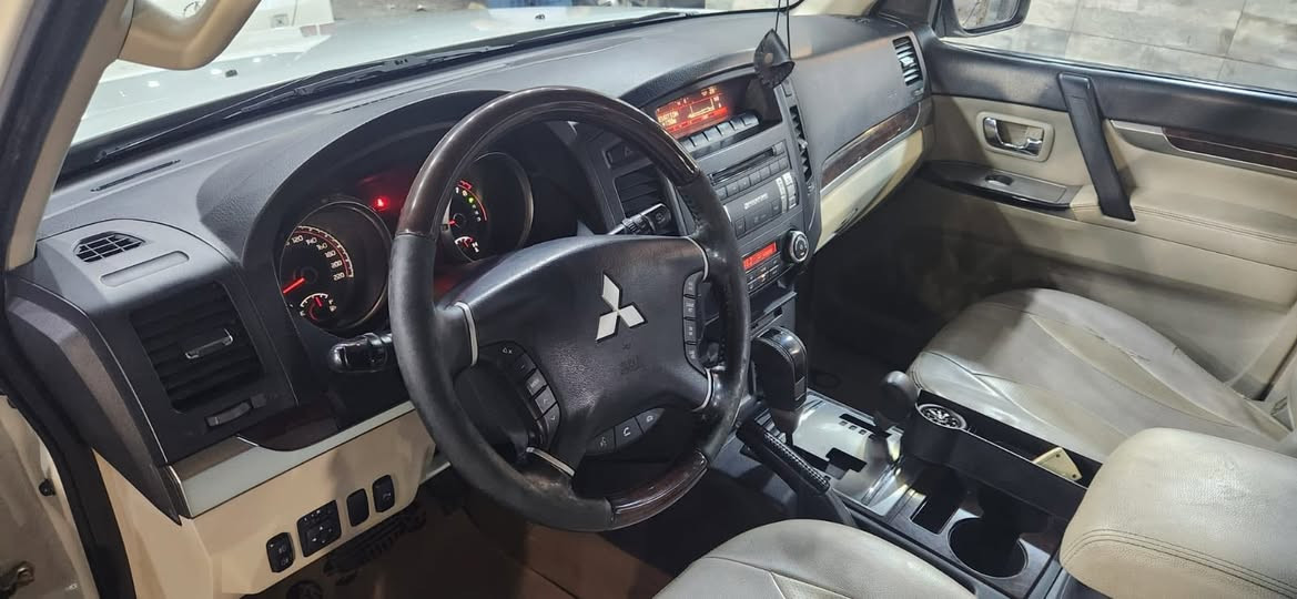 موديل 14 كفالة من ضربة وصبغ
سعر 170
***********
