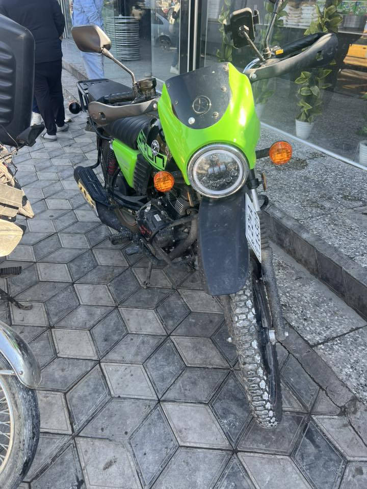 شباب دراجه دايون مديل 25 مرقمه اربيل صاحب السنويه ياخذك بيده يحولك
الدراجه مكفوله من كلشي حته ما ماشيه 
للتصال (***********)
