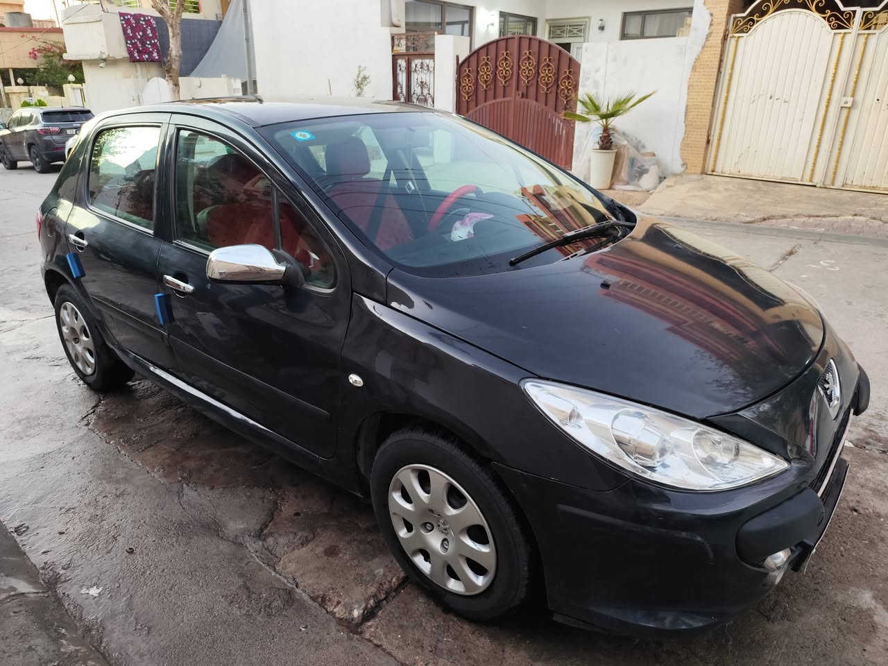 307 موديل 2006 رقم بغداد جديد لسنة2030 تبريد شاشة تخم تاير ارضية جلد ضرر بس باب الصندوق بدون دواخل ولا حوض وكلشي واضح بالصور سعر 52 مكان السيارة كركوك شرط التحويل المالك بغداد ،،،،الخاص مفتوح


**إذا كنت صاحب هذا الإعلان وتريد حذفه لأي سبب، رجاءا أرسل رسالة إلى الدعم الفني**