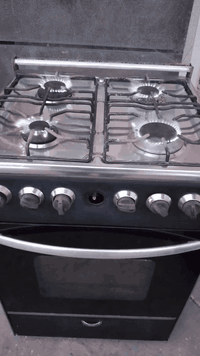 طباخ للبيع العنوان أبو غريب خرنابات رقم ***********او***********
