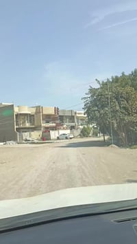 ابوغريب خرنابات دار 100 م بيت بلوك ينسكن او يتاجر استمار لليشتريه واجه...