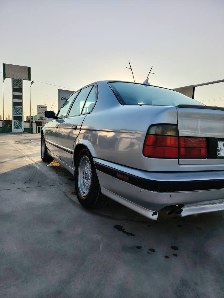 بي ام دبليو 525 بلاد اصل
كير اتوماتيك
موديل 91
سياره حاهز مال بيت
قفل مركزي
سنويه جديد لحد 2030
بطاقه بانزين موجود
باسمي شرط تحويل وكاله
تايرات شبح جديد
باتري جديد
سعر 68
كهربائيات كله شغال
سياره شرط نظافه جاهزه كركوك, العراق


**إذا كنت صاحب هذا الإعلان وتريد حذفه لأي سبب، رجاءا أرسل رسالة إلى الدعم الفني**