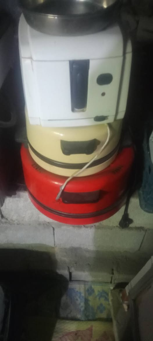 سلام عليكم غراض البيع كلمن وسعره عنوان بصره دور شرطه يم مجمع سبع سنابل ***********

