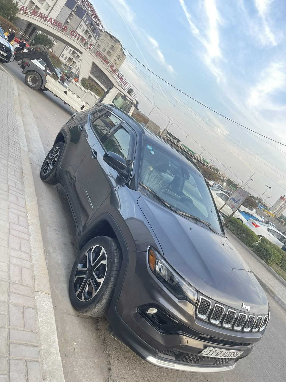 السلام عليكم
جيب كومباس مديل 23

حادثه مرفوق بل صور بدوون دواخل  
 

سياره جديده كير مكينه تبريد كلهن كفاله 

مكينه 2400

فورويل مواصفات سبورت 

ماشيه 29

السعر  130 وبيع مجال 

رقم بغداد بسمي  

الاستفسار ***********
