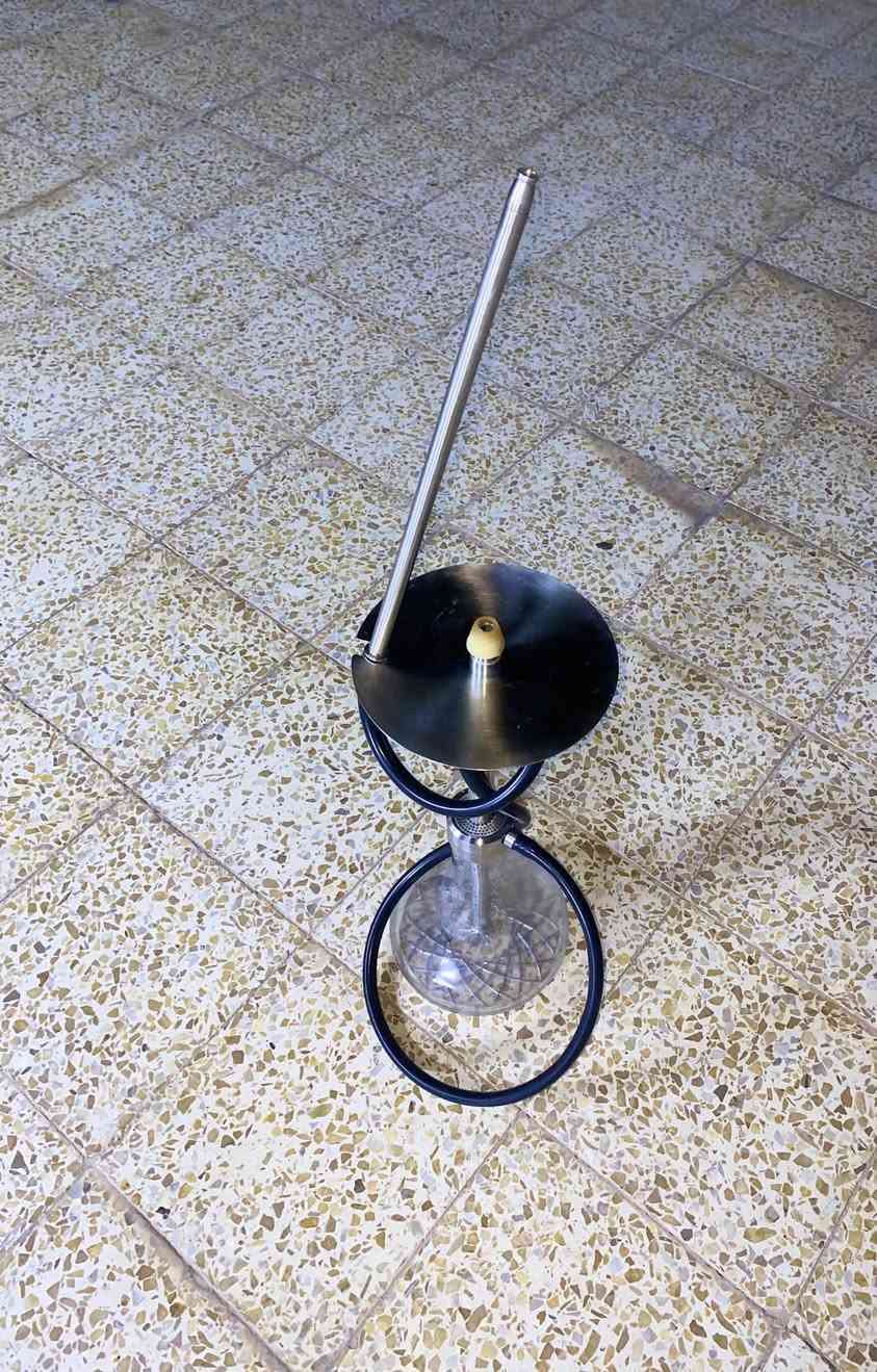 للبيع نرگيلة المانية السعر ٤٠ الف دينار. 
الاستفسار الاتصال ع الرقم ‭***********‬
