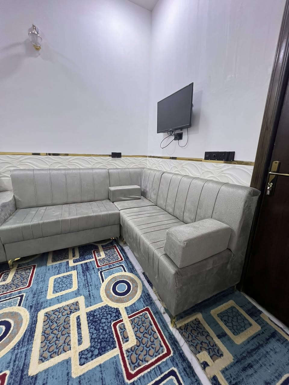 تخم جديد للبيع✨✨
عدد5قطع وسعره مناسب350وبي مجال
رقم الهاتف ***********
متواجد فيسبوك
