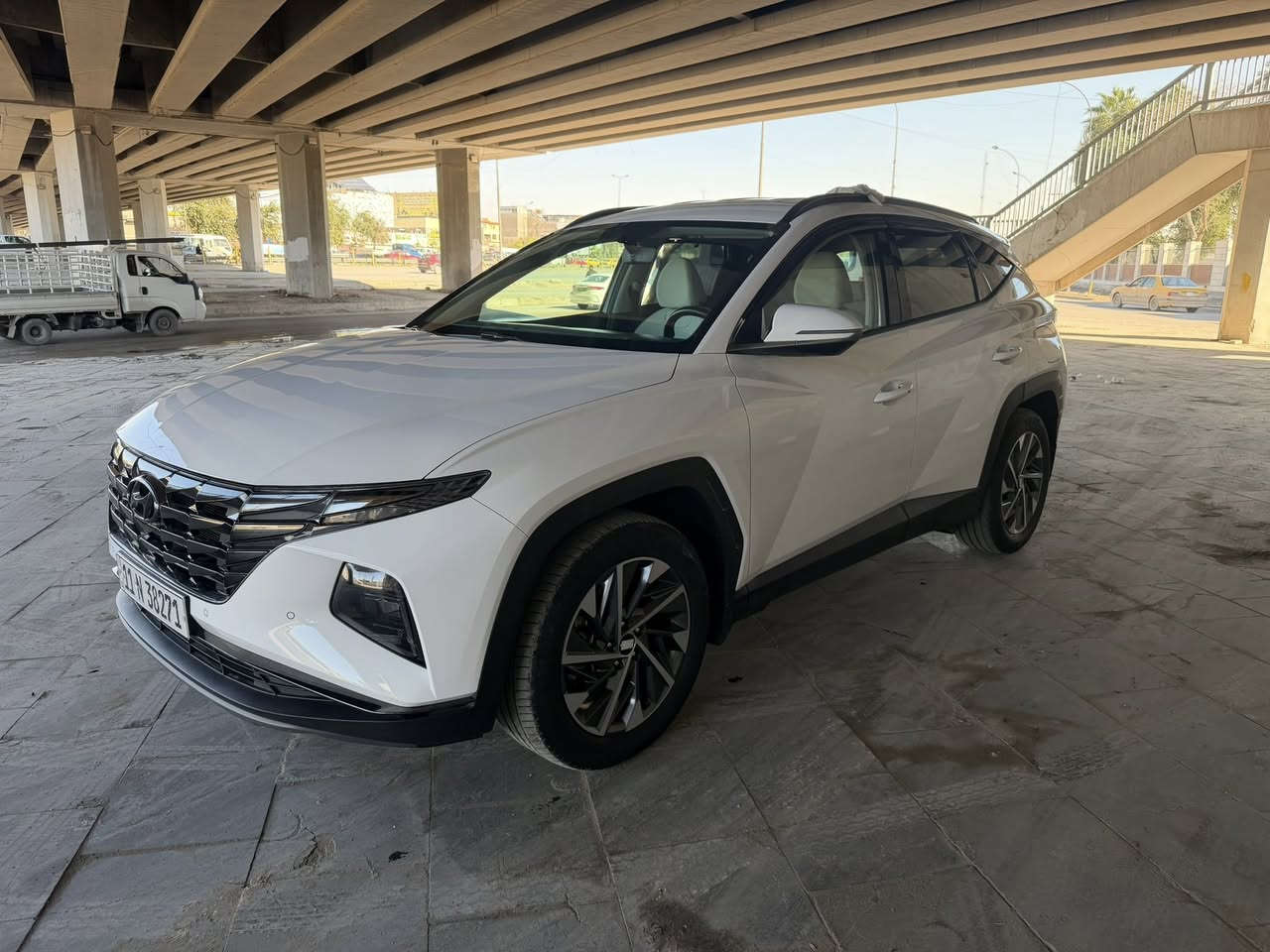 السلام عليكم
توسان خليجي موديل2024 
ضمان الاولى موتور
فول مواصفات ما عده البانوراما
حساس امامي خلفي
كشنين كهرباء
شاحن واير ليس
نضام ترحيب 
ماشيه 68
المكان الكراده
السعر 21$
الرقم:***********
