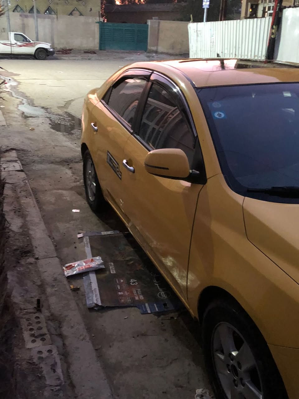 السلام عليكم
سيراتو للبيع مديل 2011
السيارة فول مواصفات ما عدى البصمه 
السيارة كلين تايتل دكشن عالي 
السيارة ما ناقصه شي 
مكان السيارة بغداد 
السعر85$
للاسفسار اتصل على الرقم
***********
