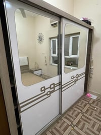 بيع مستعجل غرفة نوم  5 قطع نظيفة كلش بدون اسفنج  السعر راسلني واتس او ...