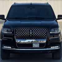 لينكولن نافيكيتور 2023 Lincoln Navigator 2023   ماشيه 14 الف ‏السيارة ...