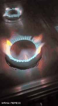 طباخ فريش مصري الجامة الفوق ما موجوده والعين الصغيره بس مطمومه وسعره 100 ومكاني بالحر *********** واتساب فقط
