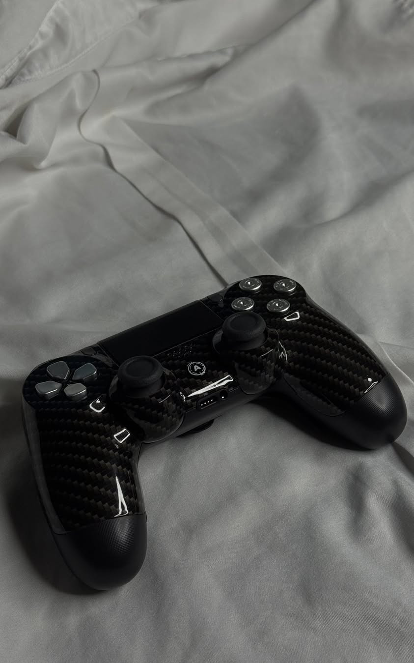 جوستيك احترافي من براند 
Aim assist 

القطعه بعدها جديده نظافتها كلش عاليه

هيكلها كاربون فايبر 

موجود توصيل كل المحافظات


**إذا كنت صاحب هذا الإعلان وتريد حذفه لأي سبب، رجاءا أرسل رسالة إلى الدعم الفني**