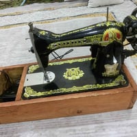 مكينة الفراشة • خياطة • للبيع