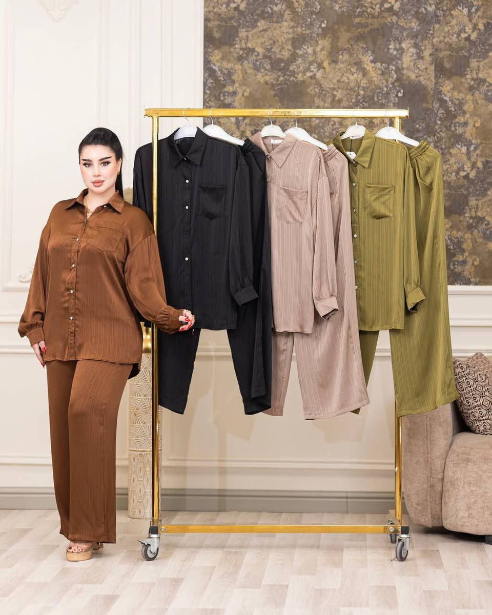 سوت  نسائي  🥰 
الخامه_اكابري حرير ___درجة_اولى 
القياس. Xl. Xxl. 3x
سعر الدرزن  350
المفرد  45توصيل مجاني


**إذا كنت صاحب هذا الإعلان وتريد حذفه لأي سبب، رجاءا أرسل رسالة إلى الدعم الفني**