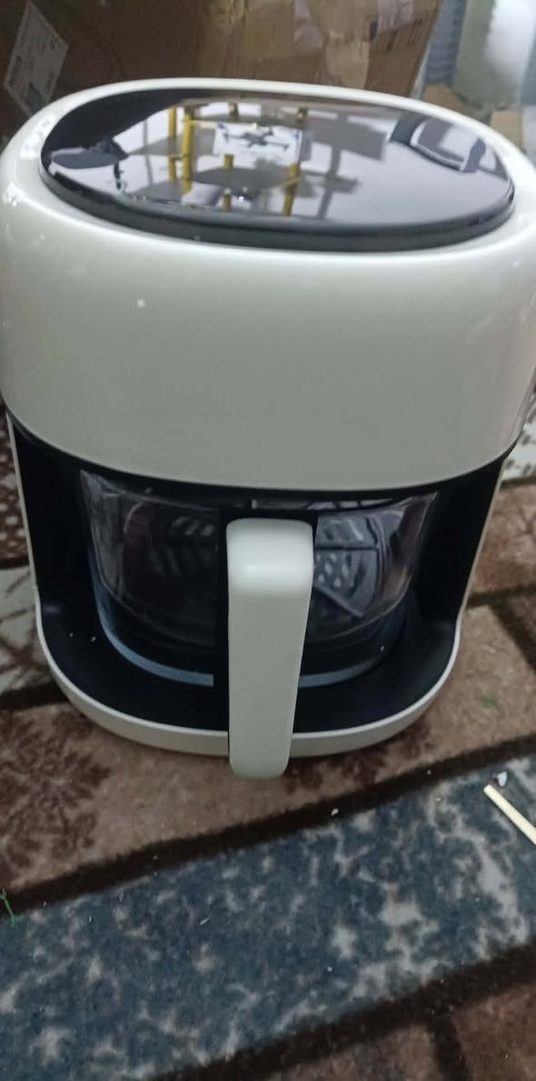 سلام عليكم
قلايه هوائيه جديده شاشه لمس
العنوان بغداد الدوره متوفر توصيل
واتساب ***********
