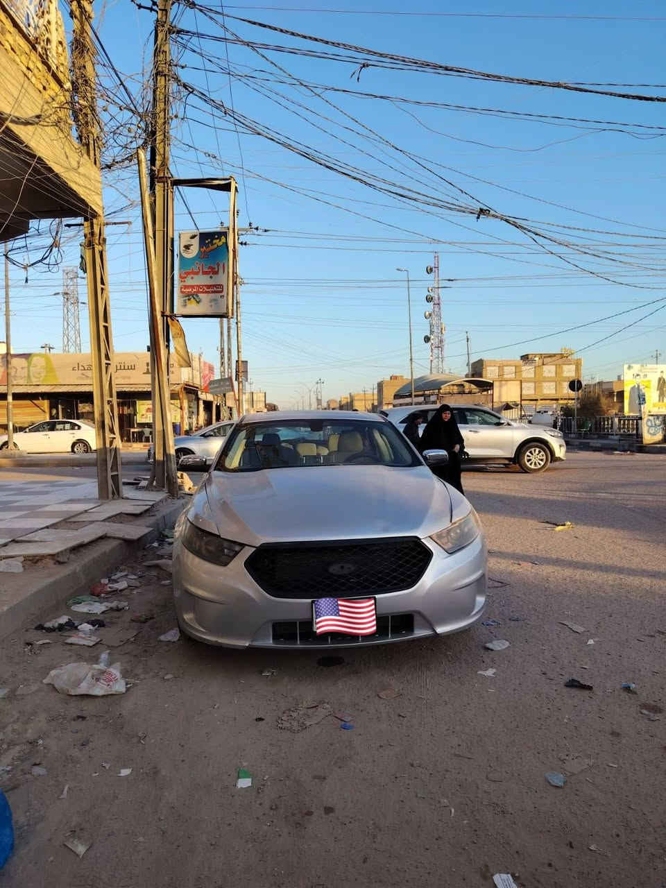 السلام عليكم
مكان السيارة الناصرية مركز
 فورد تورس 2013 مواصفات Limted
محرك 6 سلندر  حجم  3500
رمز دخول سري للسيارة  فتحة سقف سلايد روف مري تحكم كهرباء  تحكم سكليتر كهرباء تحكم ستيرن كهرباء كشنات امامي كامل كهربائي
رقم واسط مشروع وطني 

صبغ عام 
السعر 65 ورقه

الرقم  ***********
