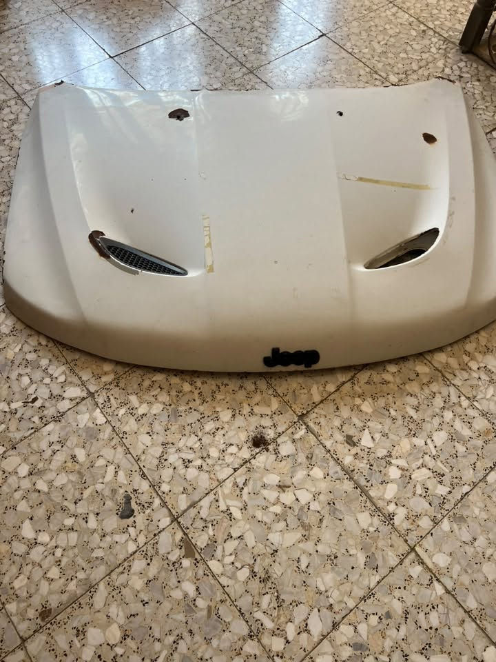 بنيد جيب SRT حديد بلادي يحتاجلة صبغ
مروحة جيب بلادية 
للبيع ب ٣٥٠ الف الاستفسار ***********

