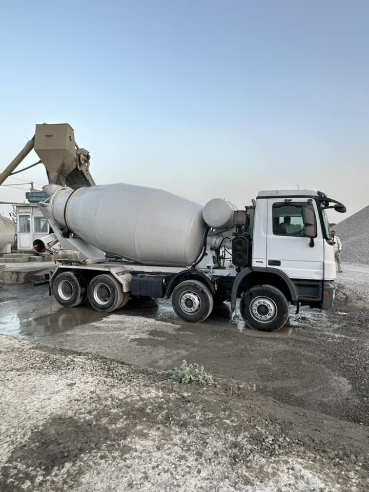 للبيع موديل(2007) جدر (١٠) متر
((***********/***********))
