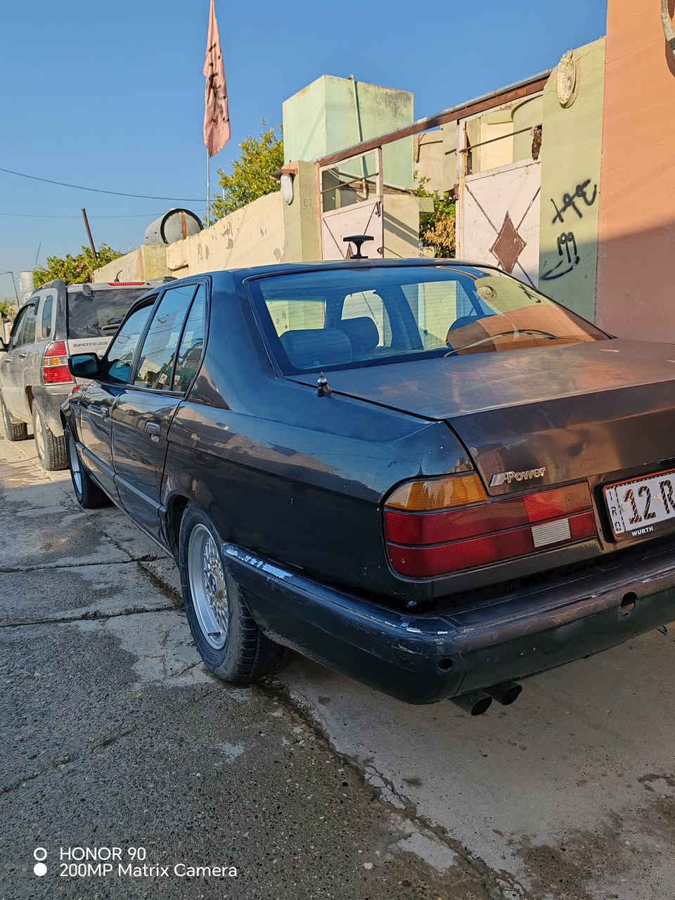 السلام عليكم
BMW  موديل 91 حجم 735 رقم  نينوى مسطرة بأسمي

كشنات جلد داخل اسود اربع جوم كهرب فتحة سقف گير و محرك شرط طخم جديد تواير جدد و الگشر گدام العين لان بيها معجون قسم مكانات
للاستفسار أكثر اتصل على الأرقام
***********
*********** 

السعر 52 و بيها مجال
