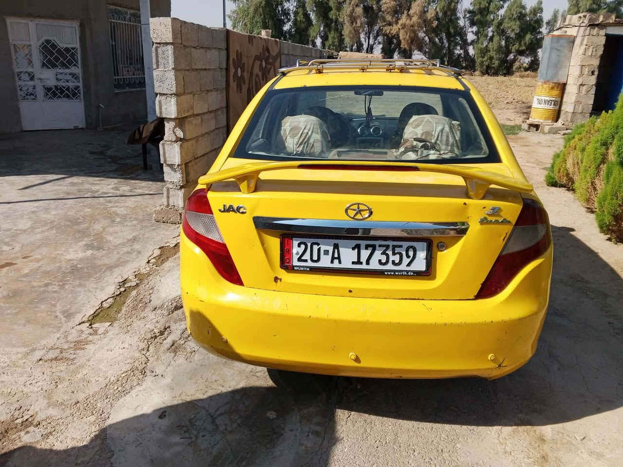 السلام عليكم سيارة للبيع جاك صيني موديل 2013 محرك وكير نضاف  للستفسار اتصل ***********
