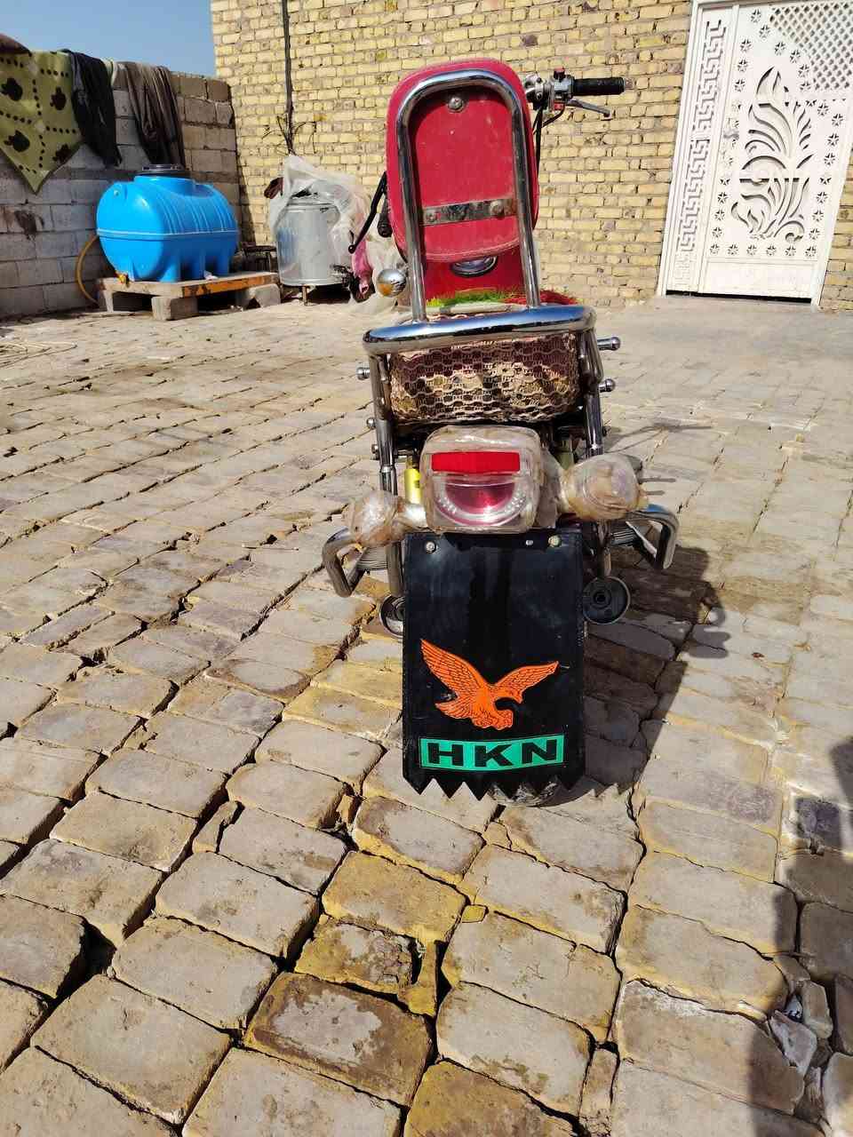 سلام عليكم دراجه جونده للبيع جمره موديل ١٦ أوراق اصوليه العنوان دوانيه الحمزه الهاتف ***********
