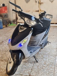 ماكس منغولي • مستورد حاوية • نظيف