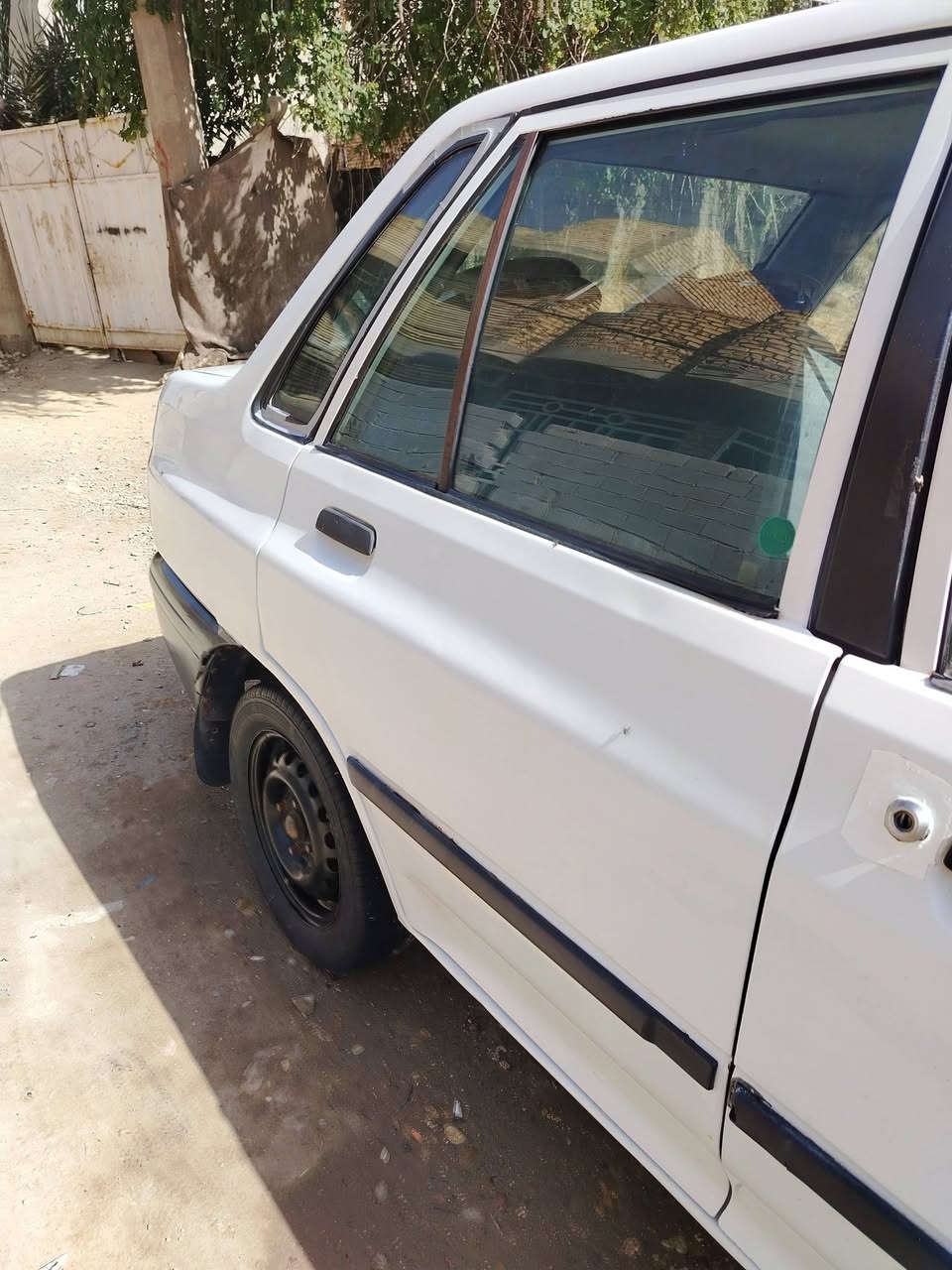 سلام عليكم سايبه  مديل 14 للبيع مكاني بابل
كير مكينه خير من الله مابيه ضربه
تلكيط خياسات مكاني بابل حي صحه
تبريد شغال فقط معوز غاز
كهربايت كله شغاله سنتر لوك
*********** سعر 38
