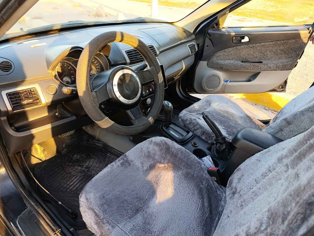 للبيع بروتون 
موديل ٢٠٠٩
كير اوتوماتيك 
كير ومحرك بدون عيب
جام كهربائي 
تبريد شغال 
تدفئة شغال 
بي ٤ قطع صبغ
سعر  ٤٨.    بي مجال
مكان كركوك
***********

*********** كركوك, العراق
