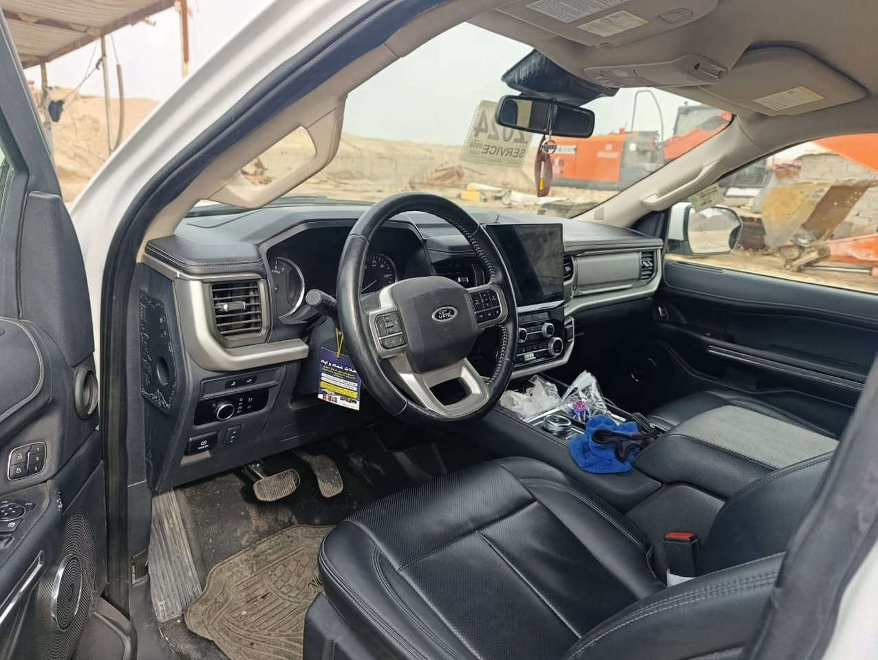 فورت اكستيشن موديل 24ماشيه 28 حادثها بنيد وجاملغ وصاربيها صبغ بالباب عارضها 275وبيها شويه مجال ***********بي بس واتساب
