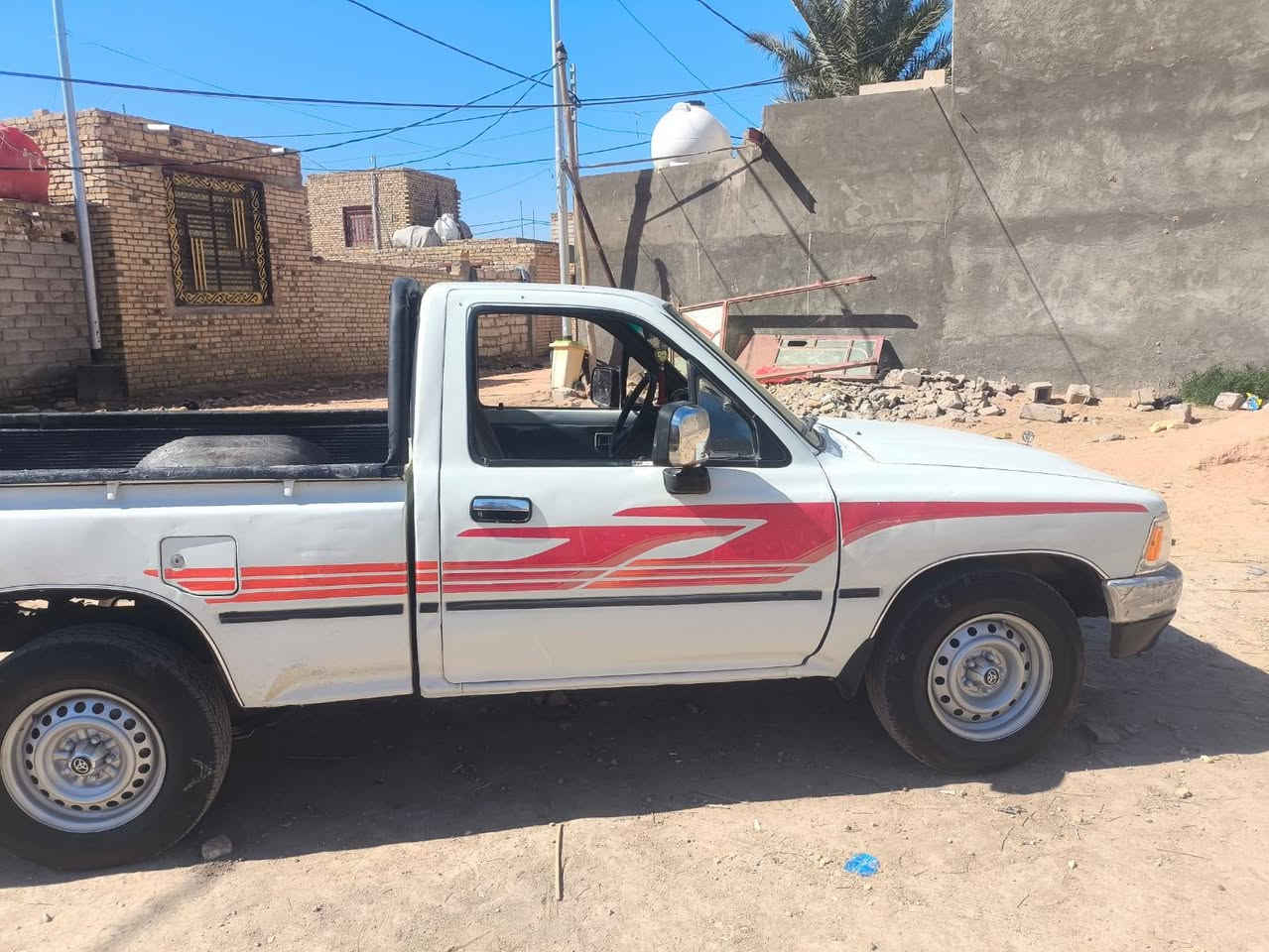 سلام عليكم
بيكم للبيع مديل 97 بلاديه لاضربه ولاتبديل

محرك وكير وشاصي حداديه كهربايات تخم تايرات جاهزه

رقمه مثنى تحويل مباشر السعر 58وبيه مجال للشراي

اتصال مكانه ديوانيه *********** سياره مال جناي
