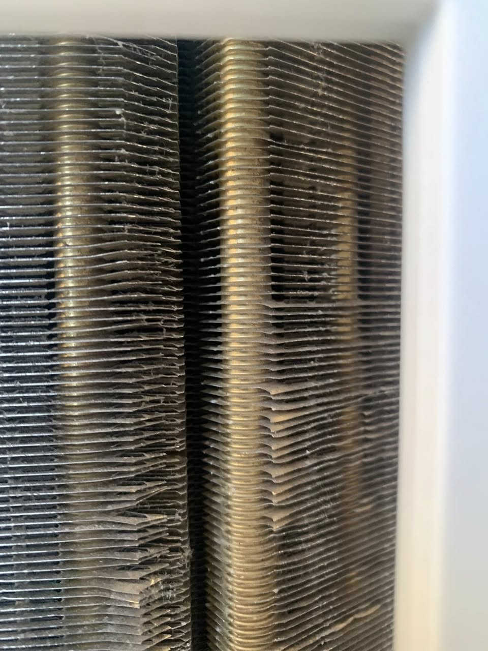 السلام عليكم سبلت للبيع نوع كري طنين تدفه تبريد انتاج 2023 غاز ماته مقفول بواري وريمونت وتعلاكه وايرات كله ملحقاته كامله وياه جهاز حيل جديد شغال وعلى الفحص سعره525 وبي مجال شي قليل بغداد الكريعات ***********
