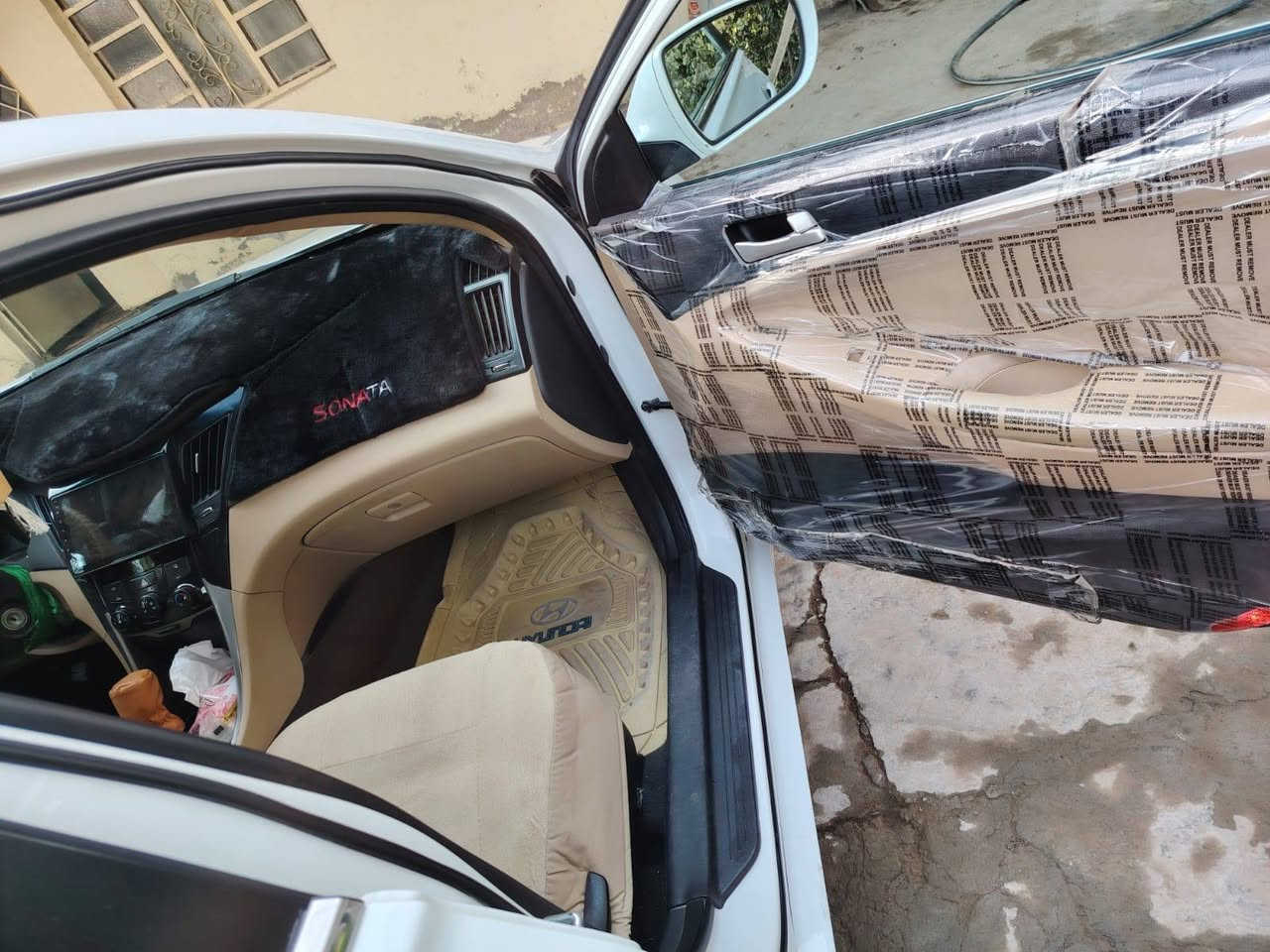 سلام عليكم سوناتاخليجي للبيع موديل 2014محرك 2400مامفتوح مكفوله كفالة عامه من صبغ وبارد وتبديل رقم بغداد ماشىي 102مكان بابل الحمزه الغربي سعر 148الاستفسار الاتصال على رقم ***********
